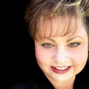 Meet your Posher, Adeline addy